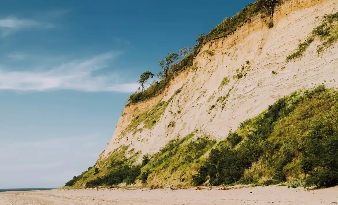 пляж в поселке Донское