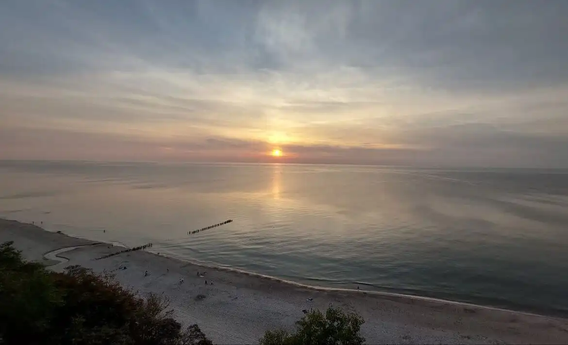 пляж в поселке Донское