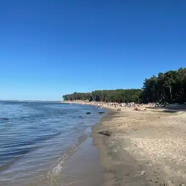 Пляж у казино Собрание