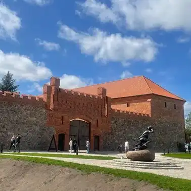 Замок Нойхаузен