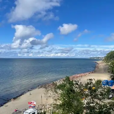 Пляж в Отрадном