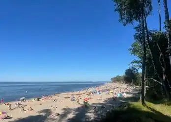 Пляж у казино Собрание